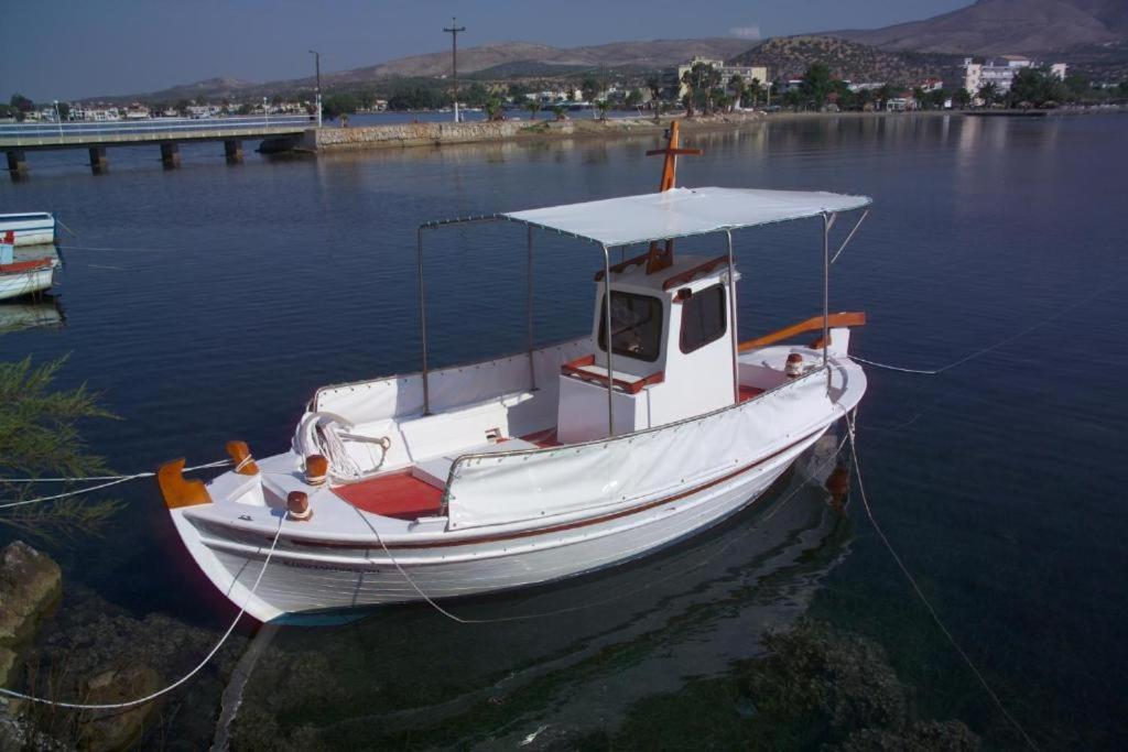 Apartment Filippos Amarynthos